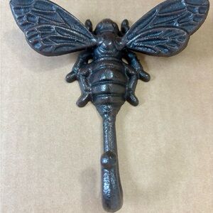 Bee cast iron Wall Hook